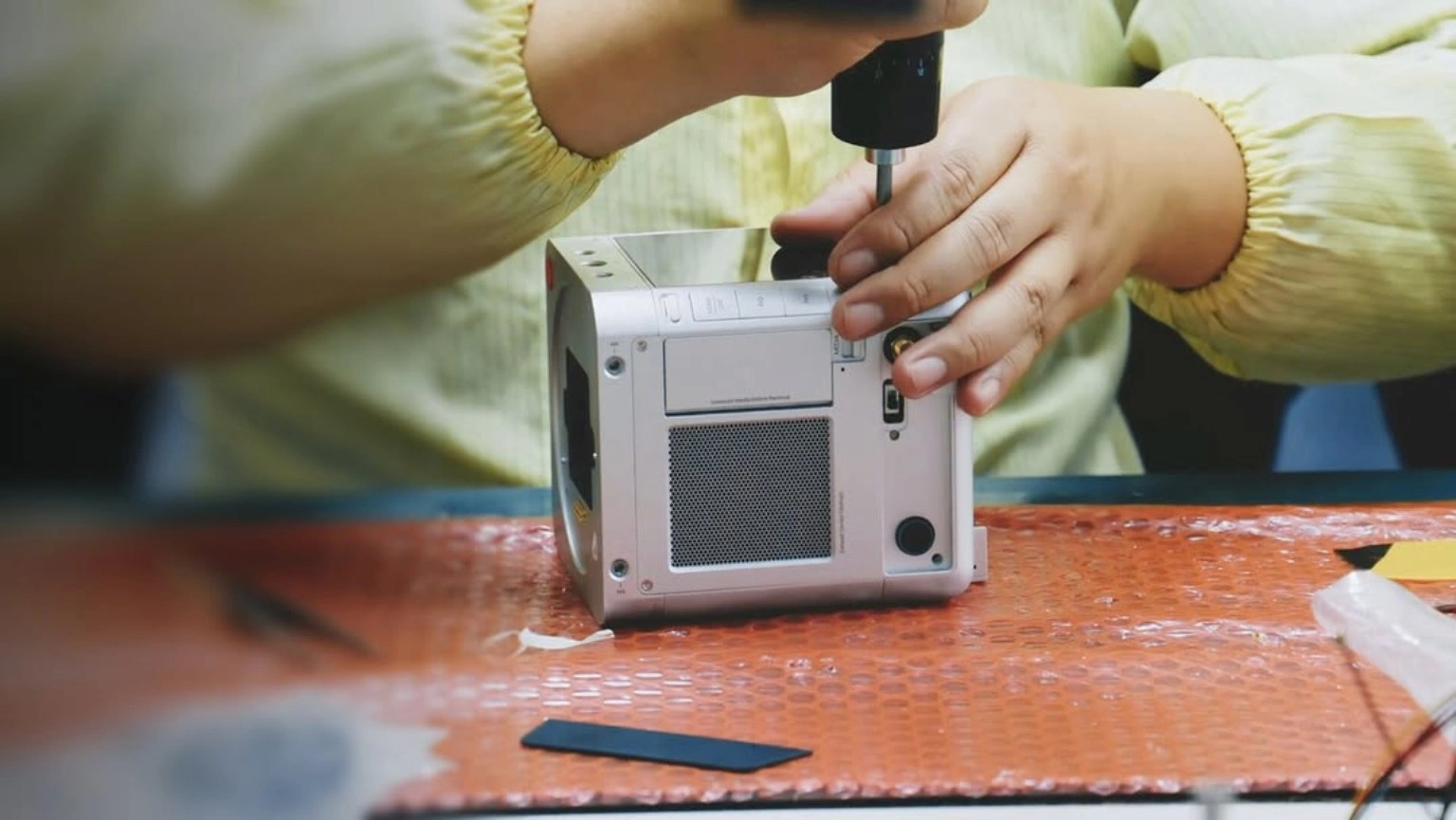 Pixboom assembly 16